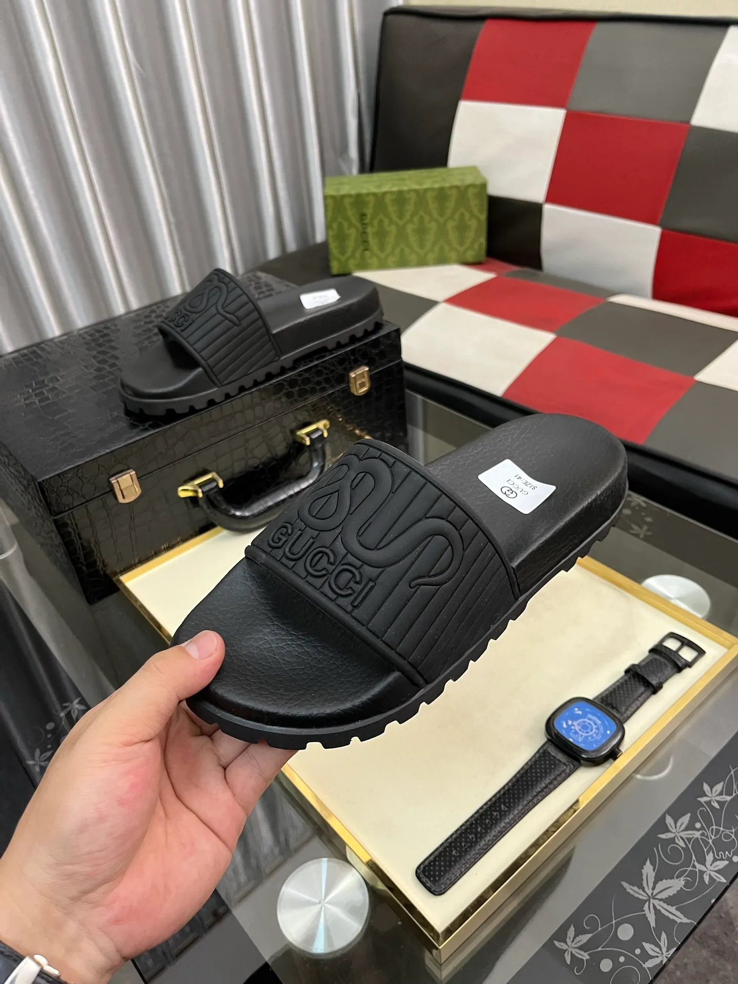 Men's men's shoes💰260⌚️⌚️ＧＵＣＣＩ.Gucci.Official website 1:1 popular slippers hot sale! Original original material 🩴 SIZE: 38-46 (45.46 non-refundable)